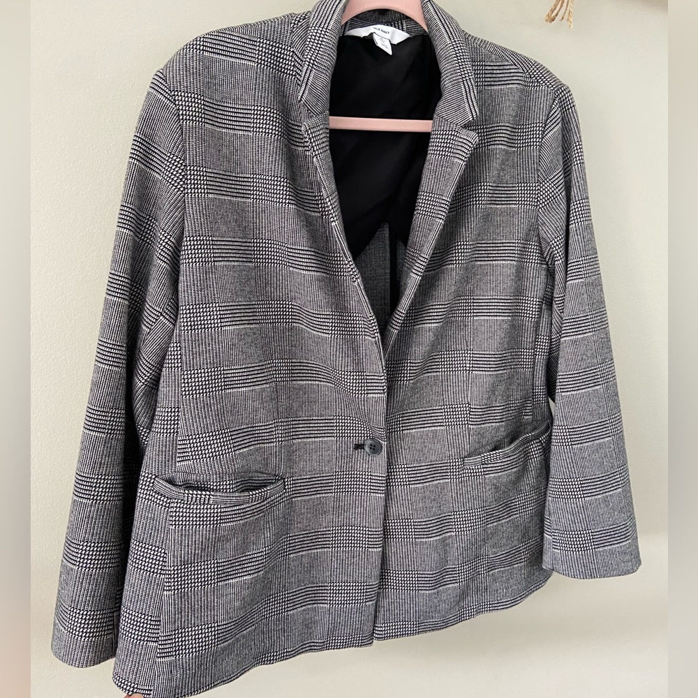 Women’s Old Navy Houndstooth Fall Relaxed Fit Blazer